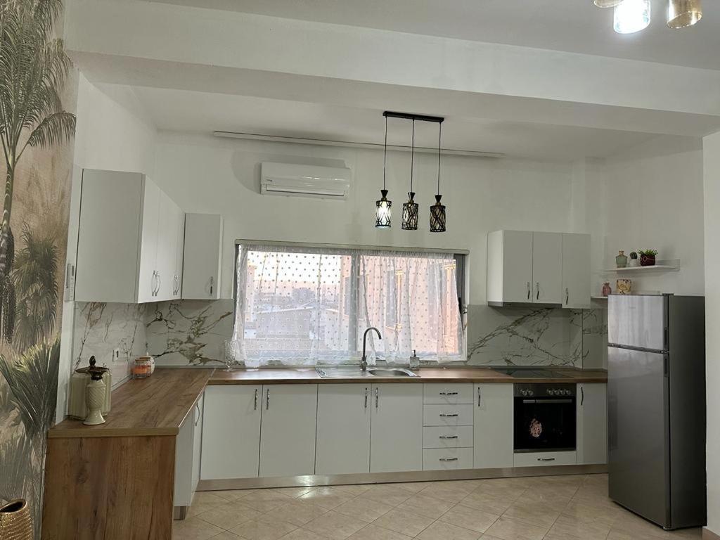 Victorias Apartment Tirane Экстерьер фото